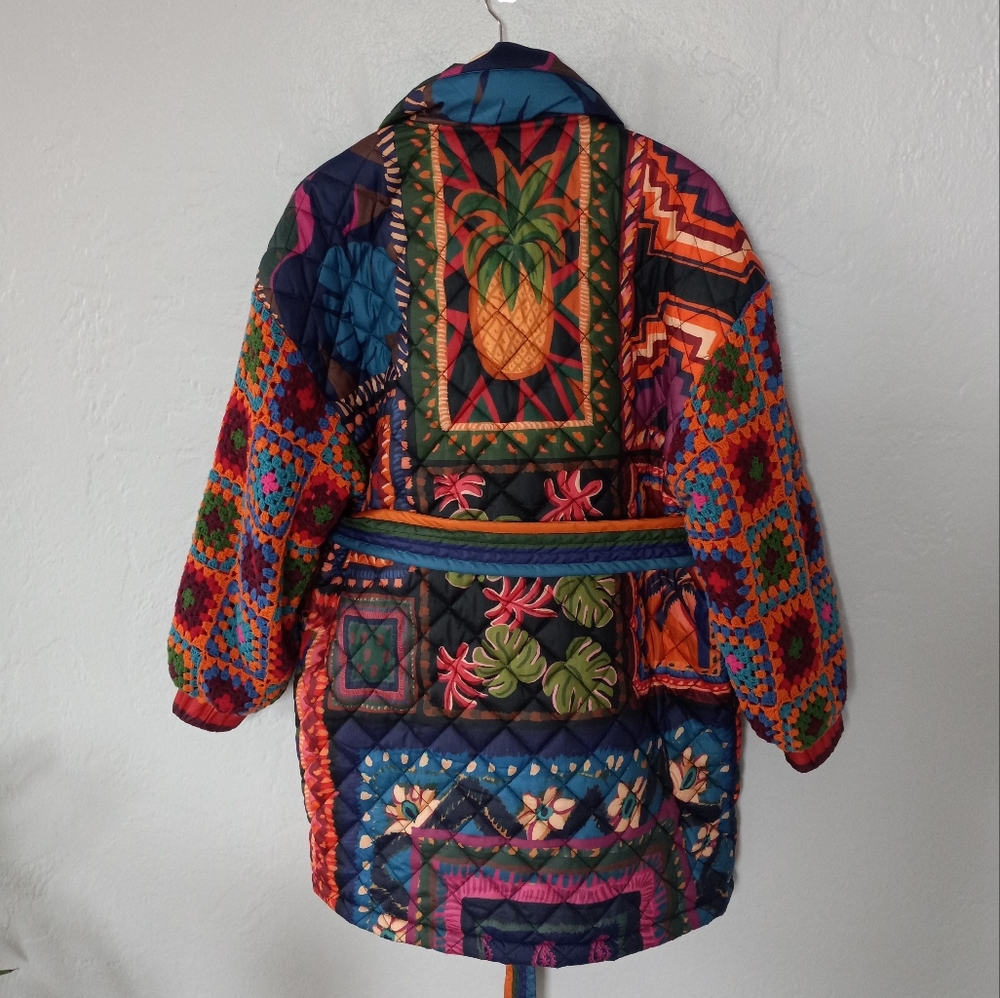 Farm Rio Patchwork Tapestry Crochet Puffer Jacket M - Picture 6 of 16